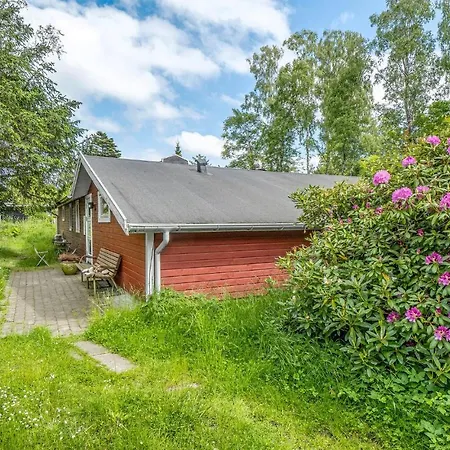 5 Bedroom Amazing In Holiday home *